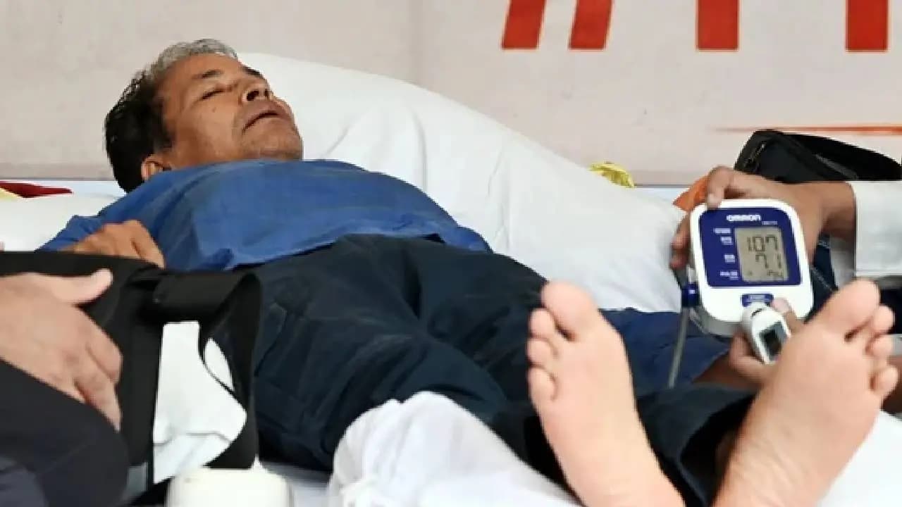 CJP Protest In Jantar Mantar: Calls for Sonam Wangchuk to call off hunger strike grow! Mahua, Uddhav, Dipke issue appeals