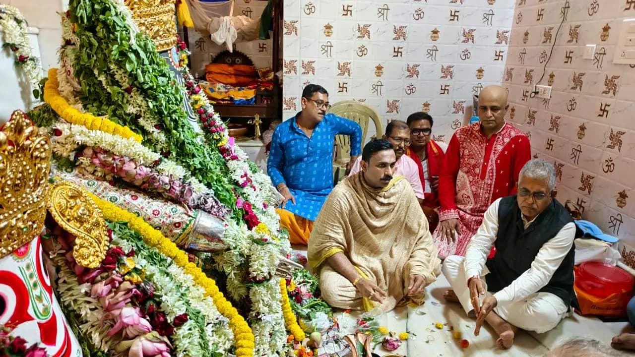 Naba Jouban celebrated in Mahesh Jagannath Temple