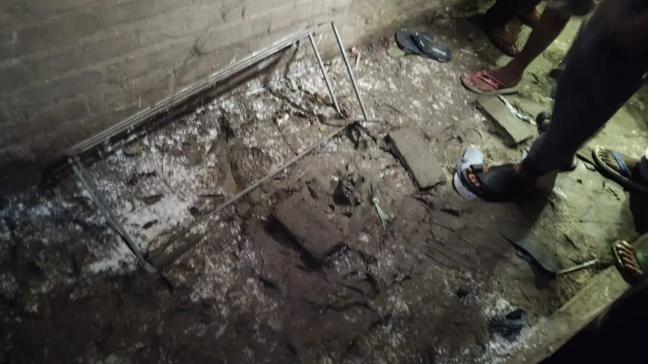 Husband, Wife, Son Dies Due to Electric Shok in Haldia