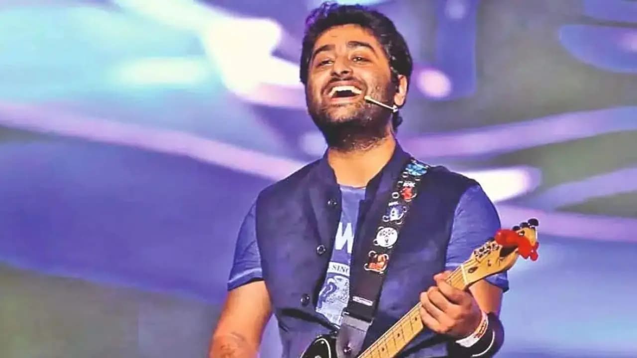 Arijit Singh is not doing playback for Emraan Hashmi's film; what is the actual truth behind bollywood comeback?