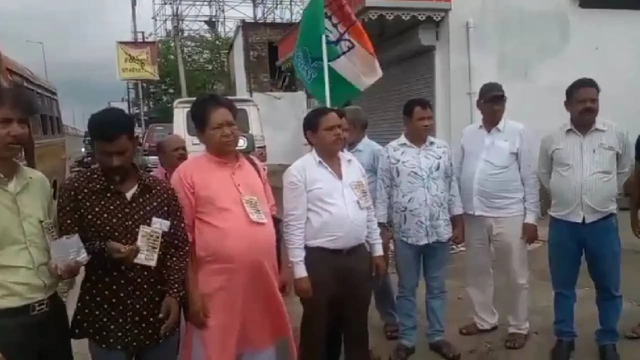21 July Rally: Congress Buses Replace Trinamool Convoys on Shahid Diwas