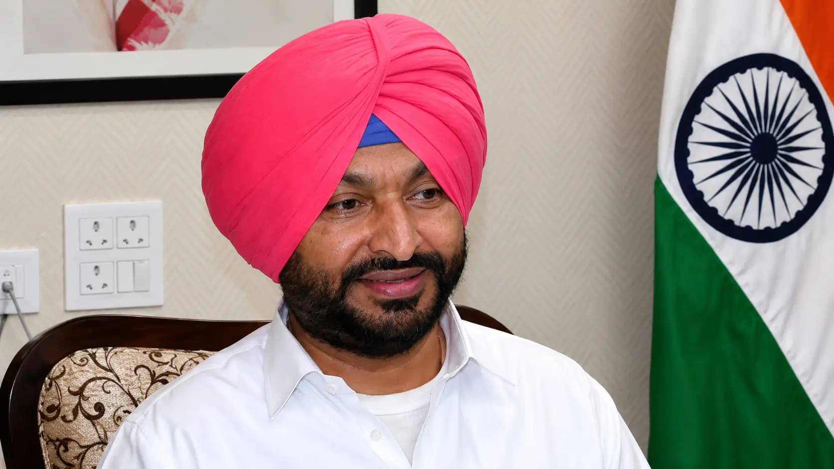 CJP protest update: Union minister Ravneet Singh Bittu resigns from post