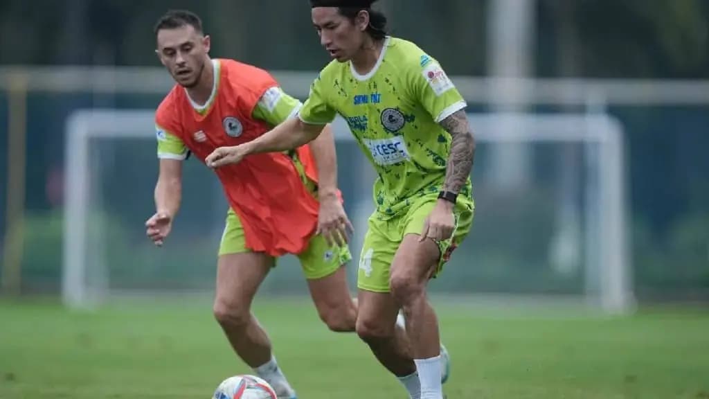 Serbian footballer Dejan Drazic exited to play his first Derby in Mohun Bagan jersey