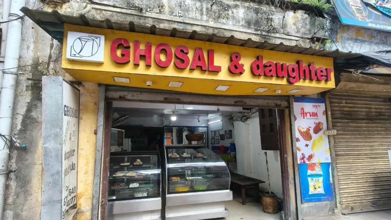 Ghosal And Daughter: Breaking the mold, this Howrah shop strikes a blow against male dominance