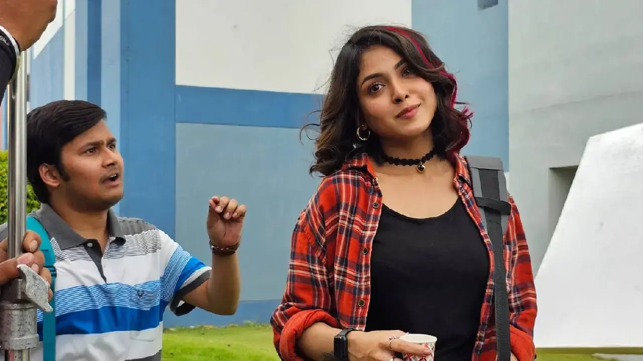 Review of Klikk series Virginpur starring Rwitobroto Mukherjee Satyam Bhattacharya, Sharley Modak Nishantika Das