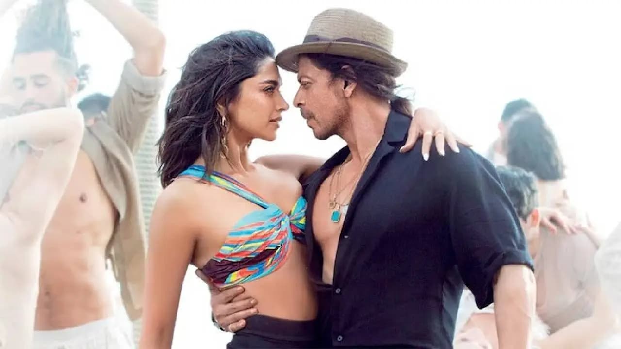 Shah Rukh Khan Deepika Padukone Next Movie King Cast Plot Release Date Details