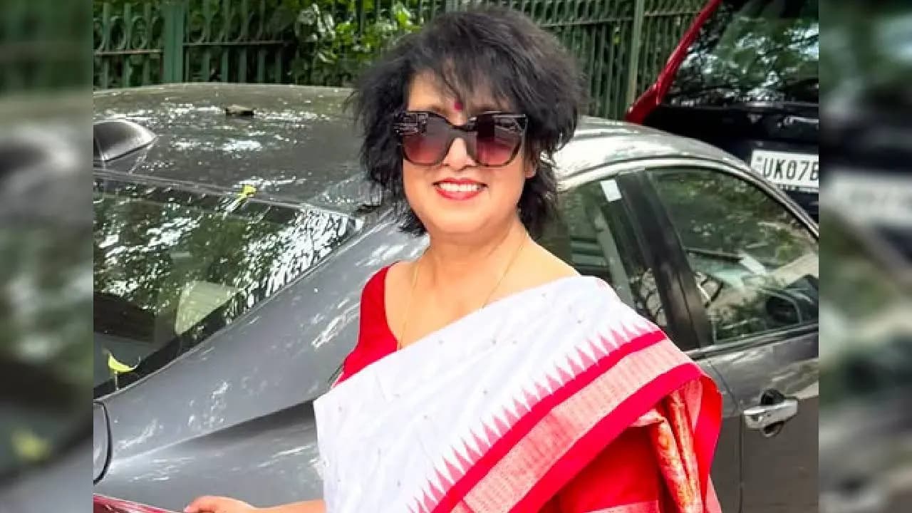 Taslima Nasrin to return to Kolkata after 20 years