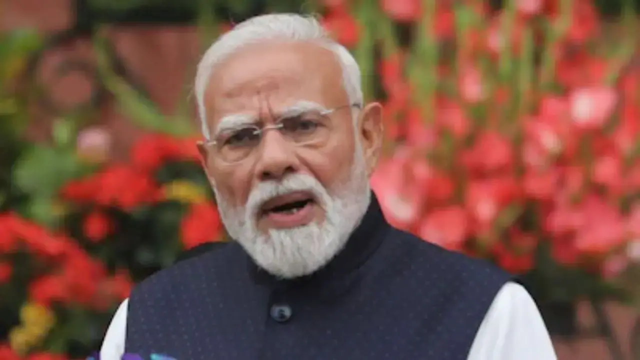PM Modi at Mysore: PM Modi Hails Indias Youth saying They Are Driving Worlds Fastest Growing Economy