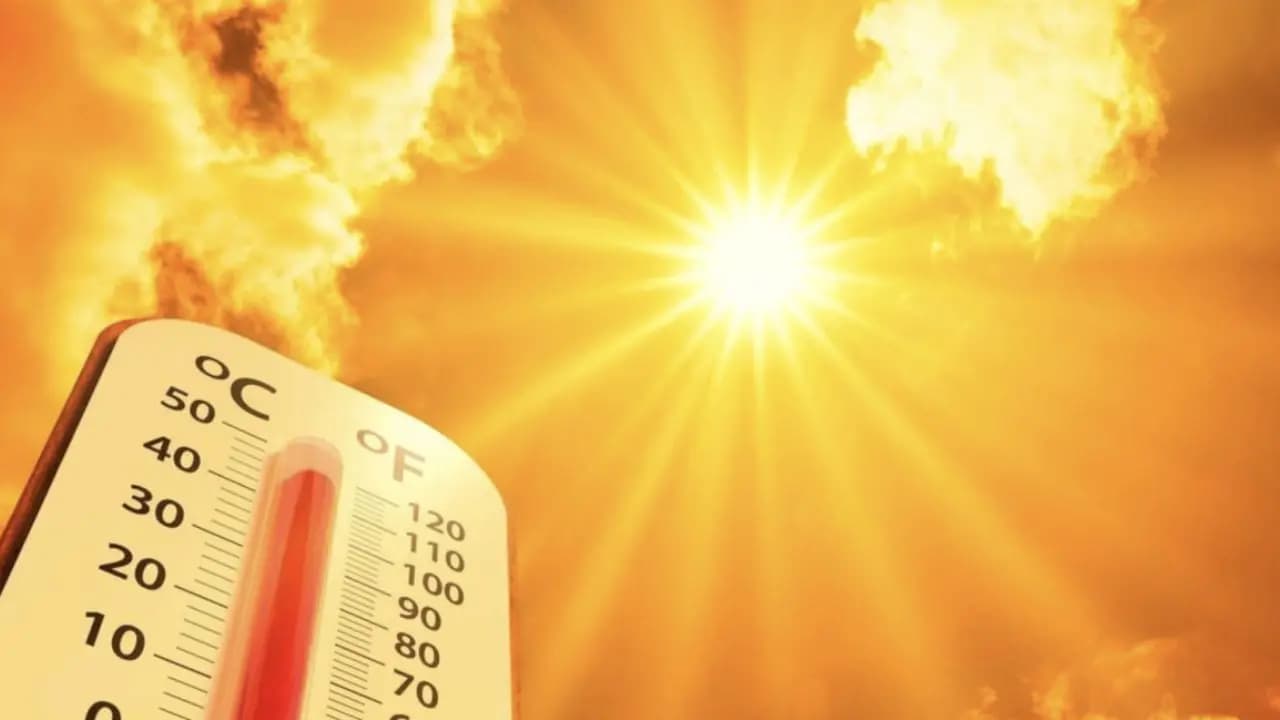 Weather Update: South Korea is reeling under record breaking heat with the mercury touching 42.5 degrees Celsius