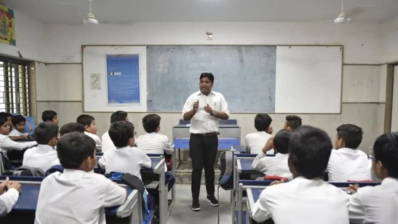 CAG Report on Bengal Schools: CAG Reports highlights high dropout rates teacher shortage and other crisis in West Bengal Schools