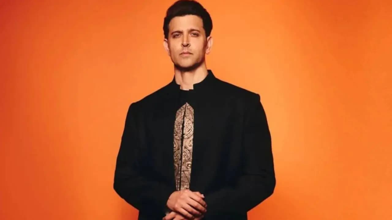 Hrithik Roshan Net Worth 3100 Crore Bollywood Richest Actor