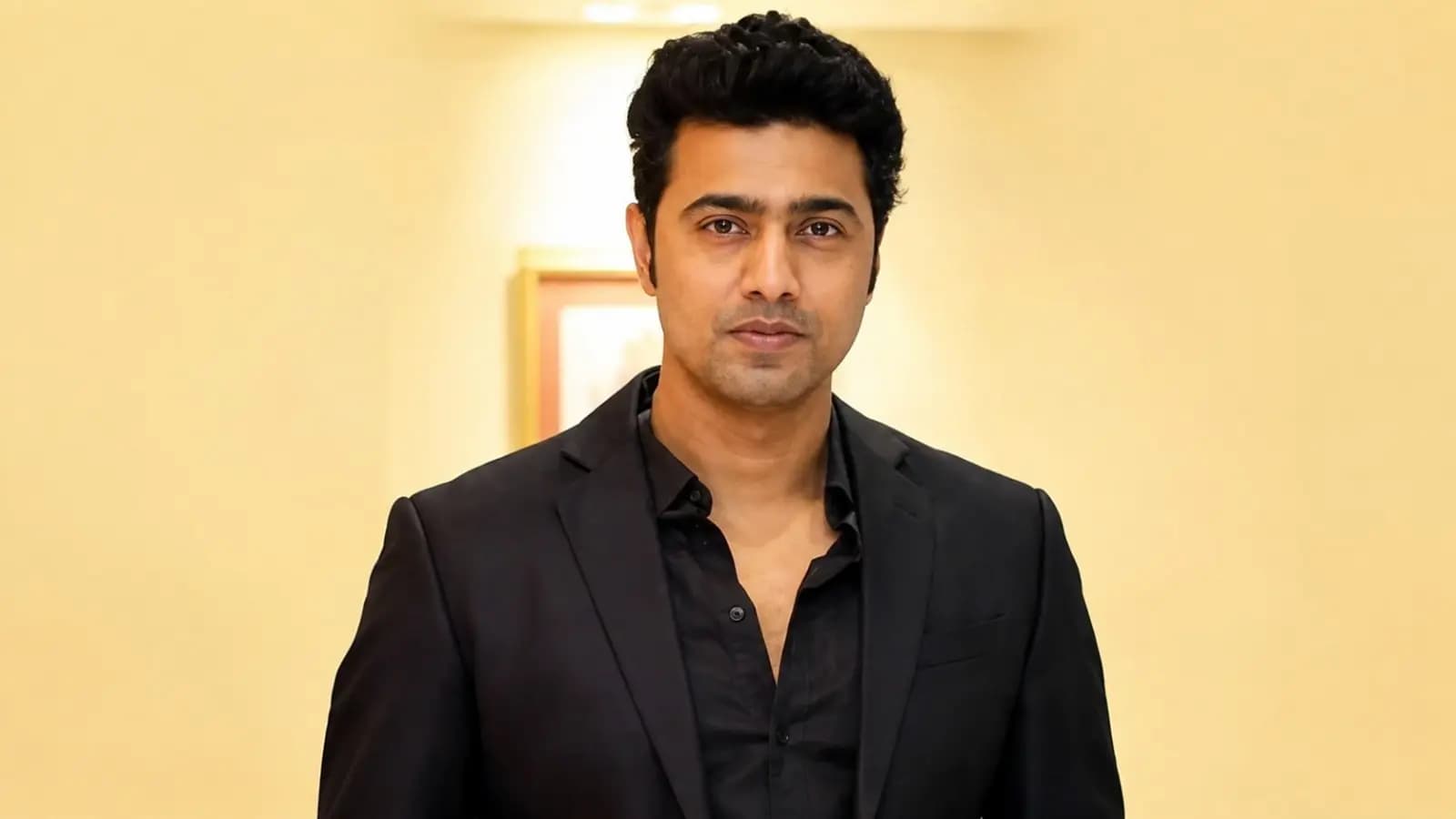 Actor Dev Maintains Silence Over his Political Stance TMC or NCPI Post West Bengal Polls