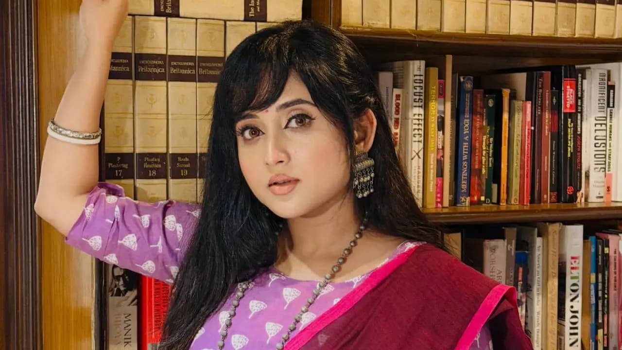 Soumitrisha Kundu will be appear in Hoichoi series Atonko season two